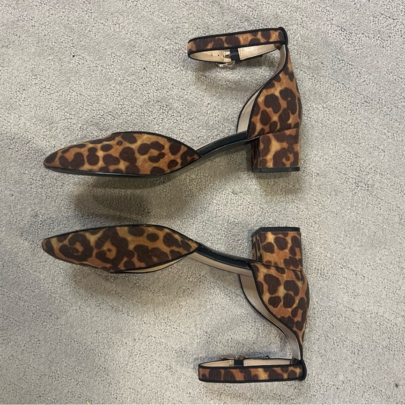 CAbi Leopard Print Heels Size 8‎ Kitten Heel Ankle Strap Animal Print Femme Glam - Picture 7 of 13